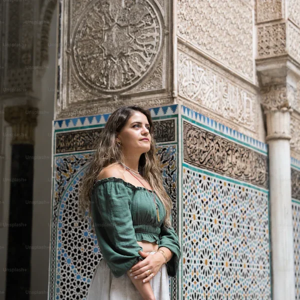 What should Female Tourists Wear in Morocco?