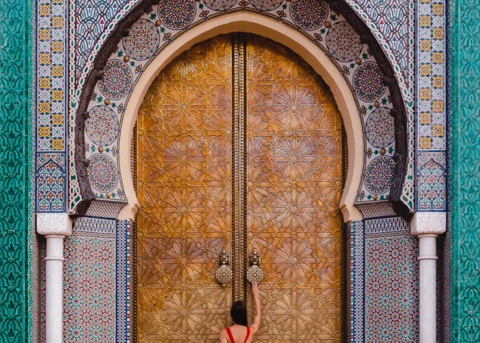 Take a Desert or Imperial Cities Tour Take a Desert or Imperial Cities Tour