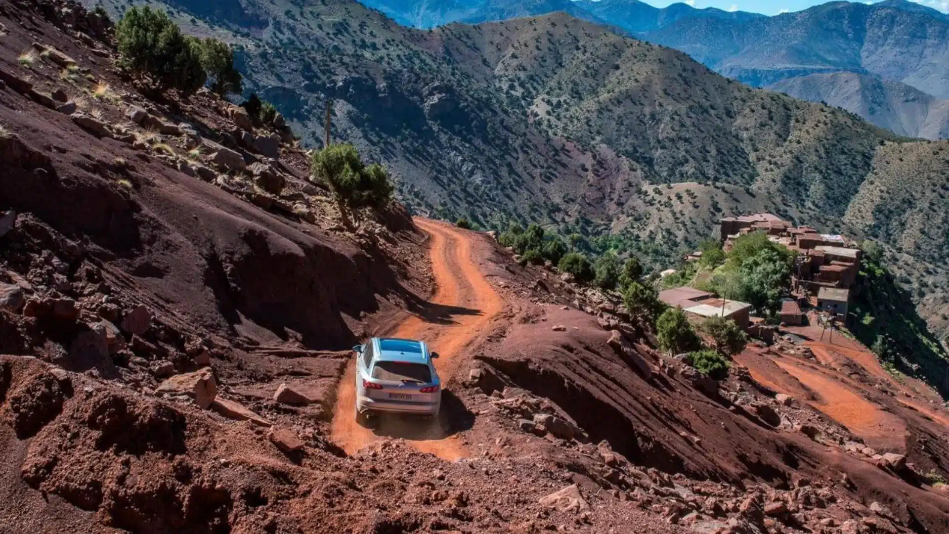 Private Morocco tours offer a safe and comfortable way to travel. Private 4x4 tour through the Atlas Mountains in Morocco.
